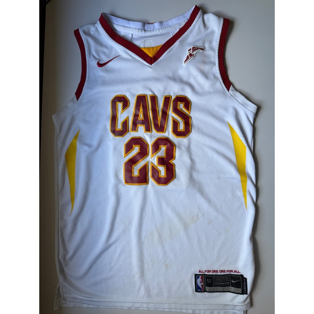 Nike Cleveland Cavaliers LeBron James 23 Jersey White Size 52 XL NBA Association